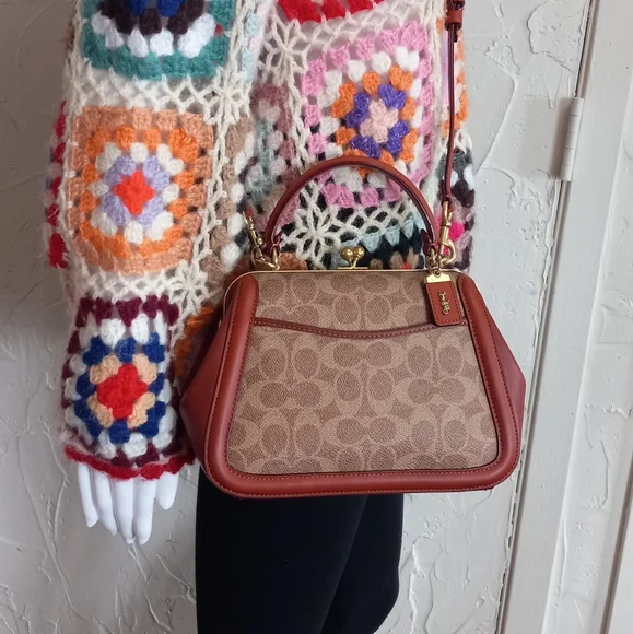 Coach Frame Bag 23 In Signature Canvas - Picture 14 of 15